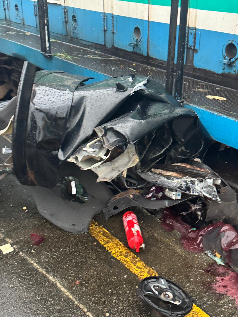 Tragédia em Suruí: Pastor Elil morre e passageiro fica ferido após carro ser arrastado por trem